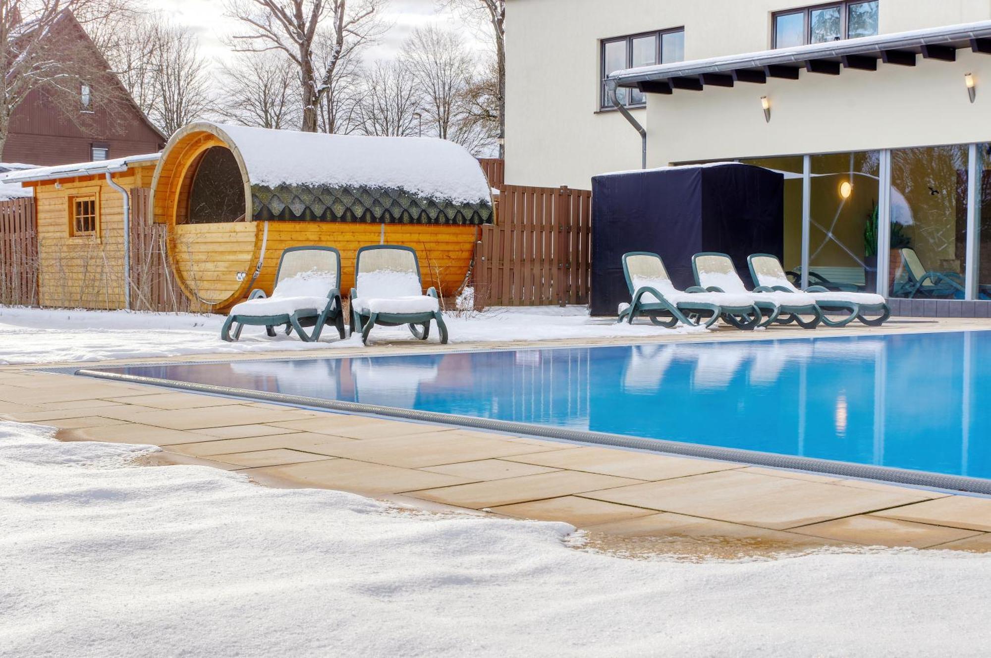 Akzent Aktiv & Vital Hotel Thueringen ชมาลค์คาลเดิน ภายนอก รูปภาพ