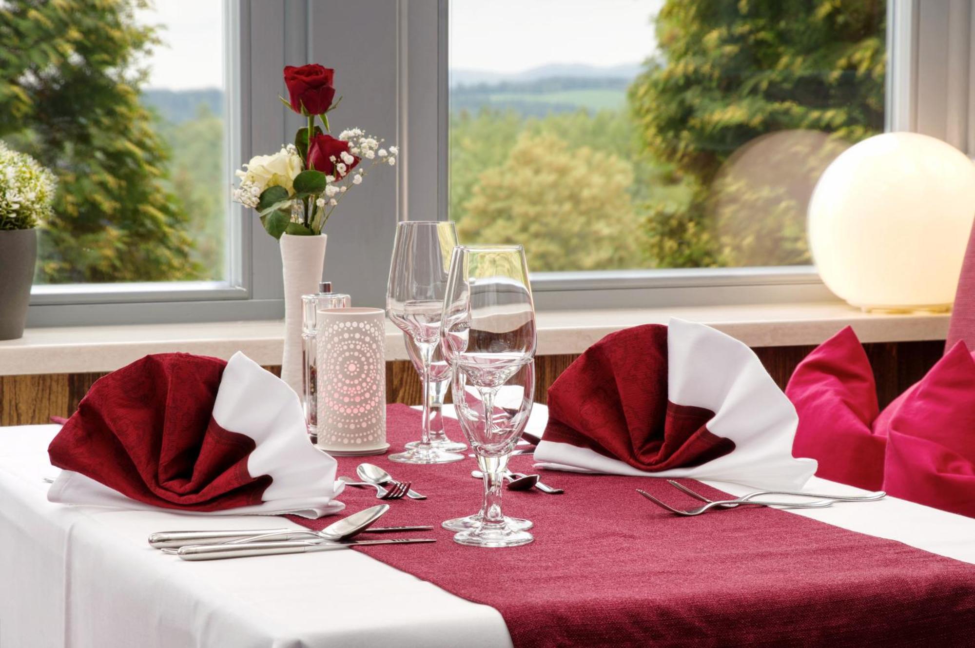 Akzent Aktiv & Vital Hotel Thueringen ชมาลค์คาลเดิน ภายนอก รูปภาพ