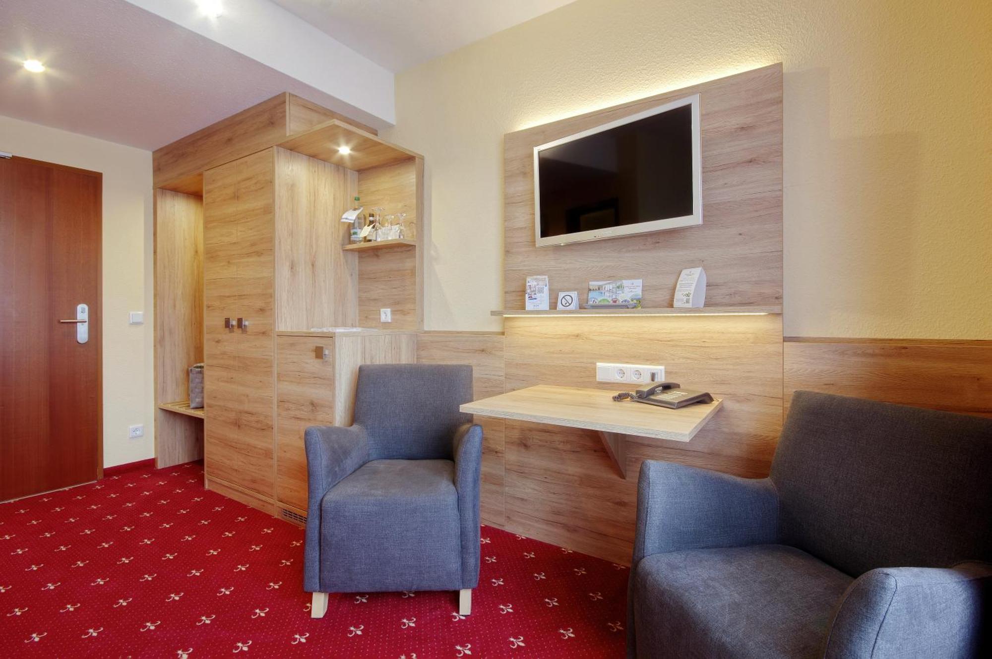 Akzent Aktiv & Vital Hotel Thueringen ชมาลค์คาลเดิน ภายนอก รูปภาพ
