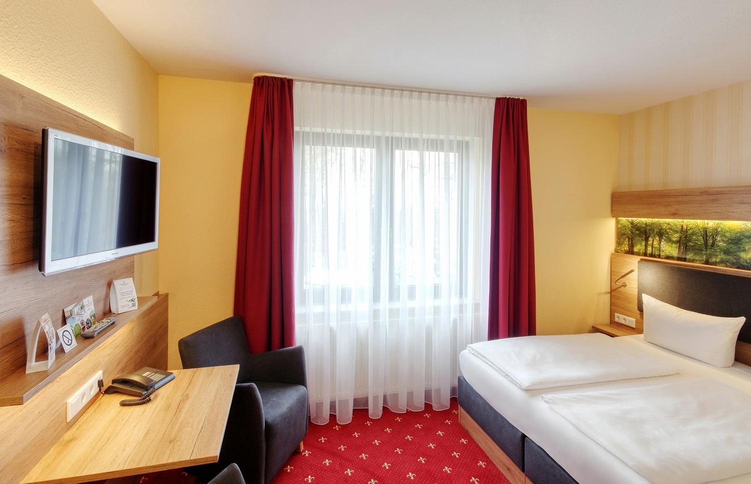 Akzent Aktiv & Vital Hotel Thueringen ชมาลค์คาลเดิน ภายนอก รูปภาพ