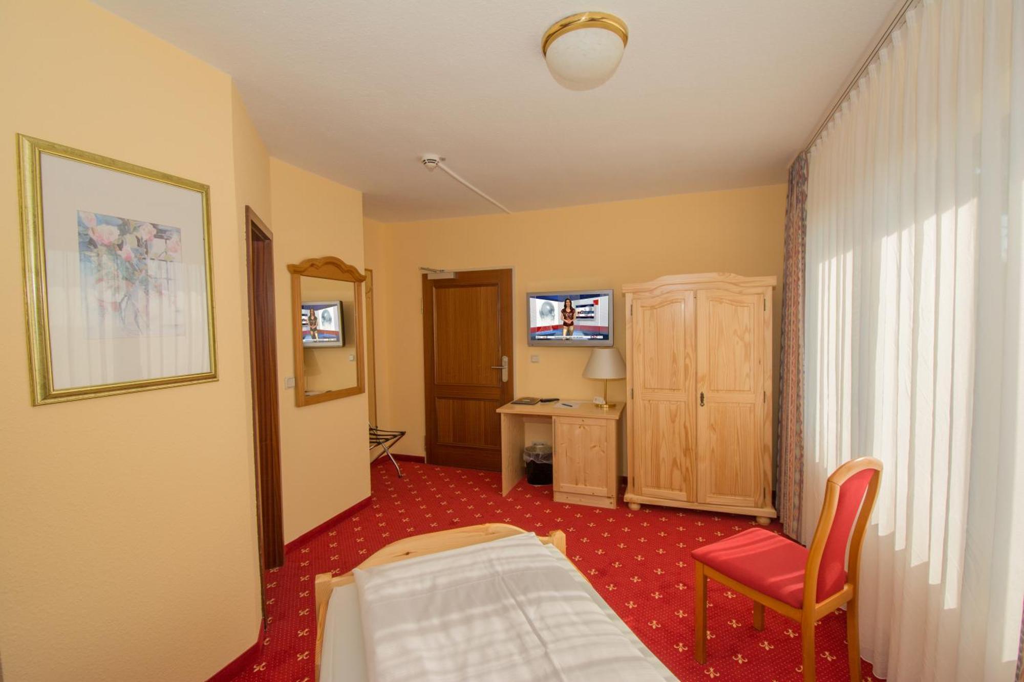 Akzent Aktiv & Vital Hotel Thueringen ชมาลค์คาลเดิน ภายนอก รูปภาพ